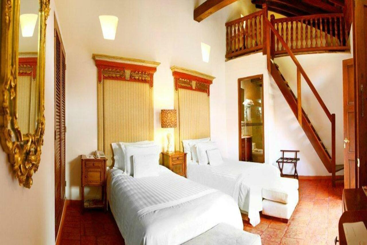 Hotel Boutique Casa Del Arzobispado Cartagène Extérieur photo