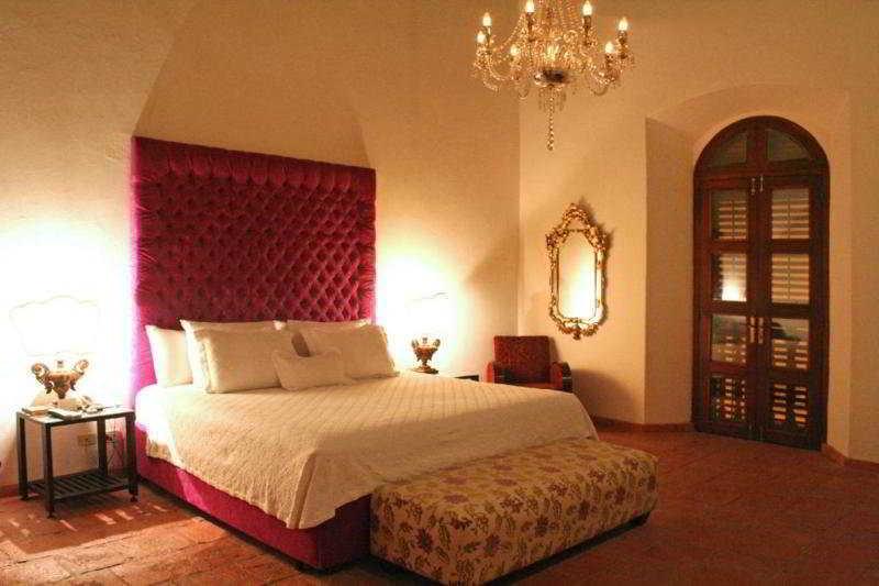 Hotel Boutique Casa Del Arzobispado Cartagène Extérieur photo